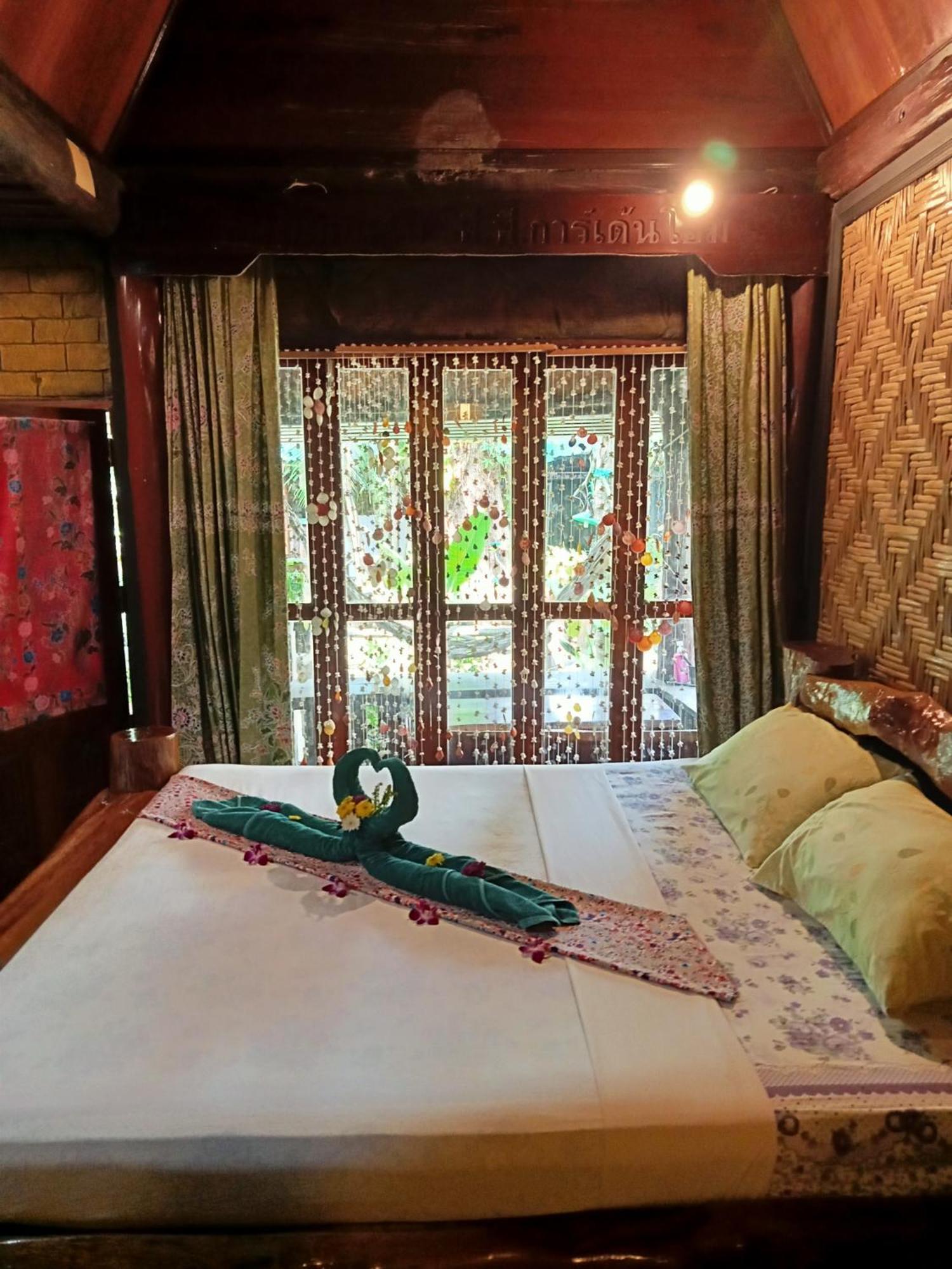 P P Garden Home Bungalow Islas Phi Phi Habitación foto