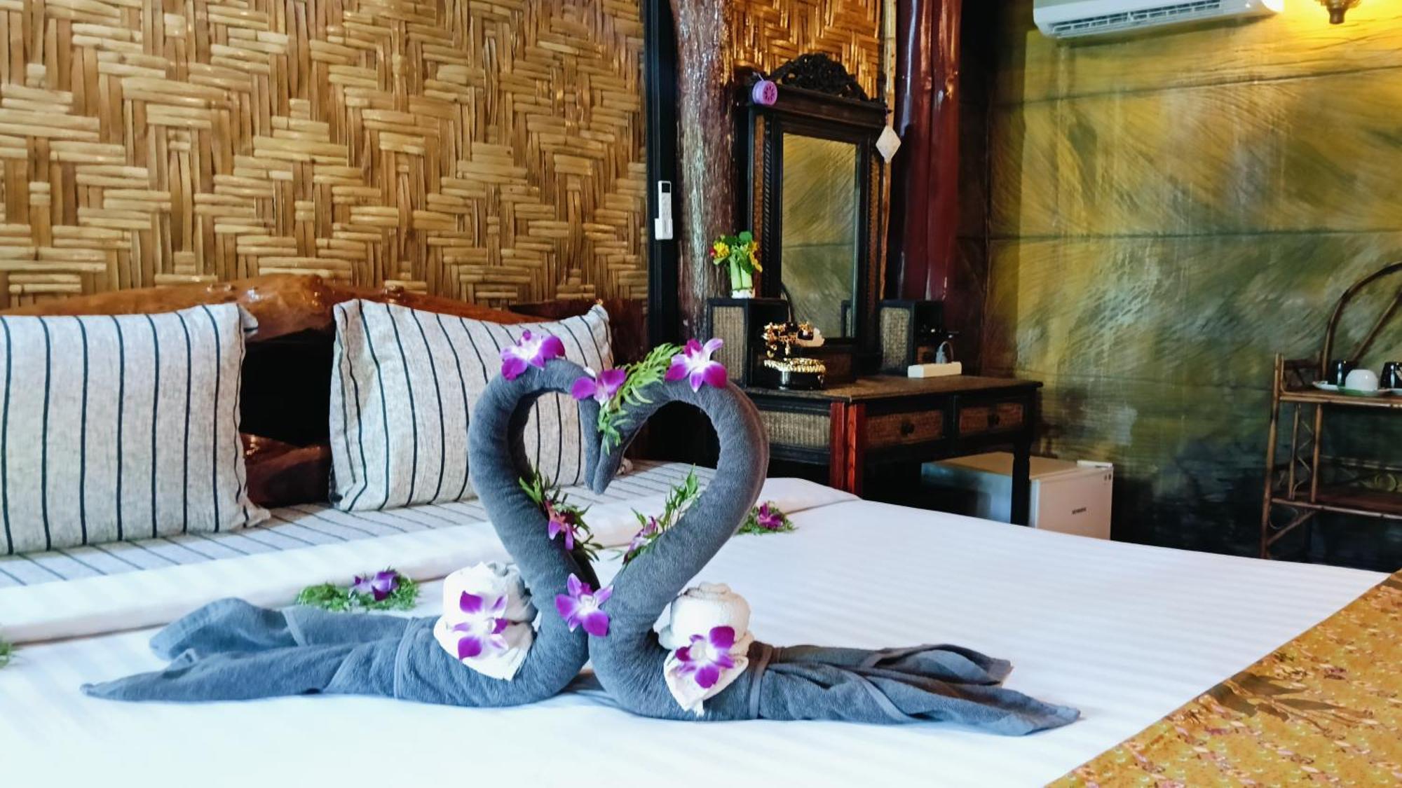 P P Garden Home Bungalow Islas Phi Phi Exterior foto